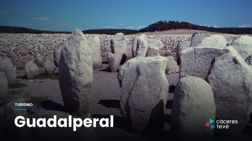 Guadalperal, el dolmen que emerge del agua